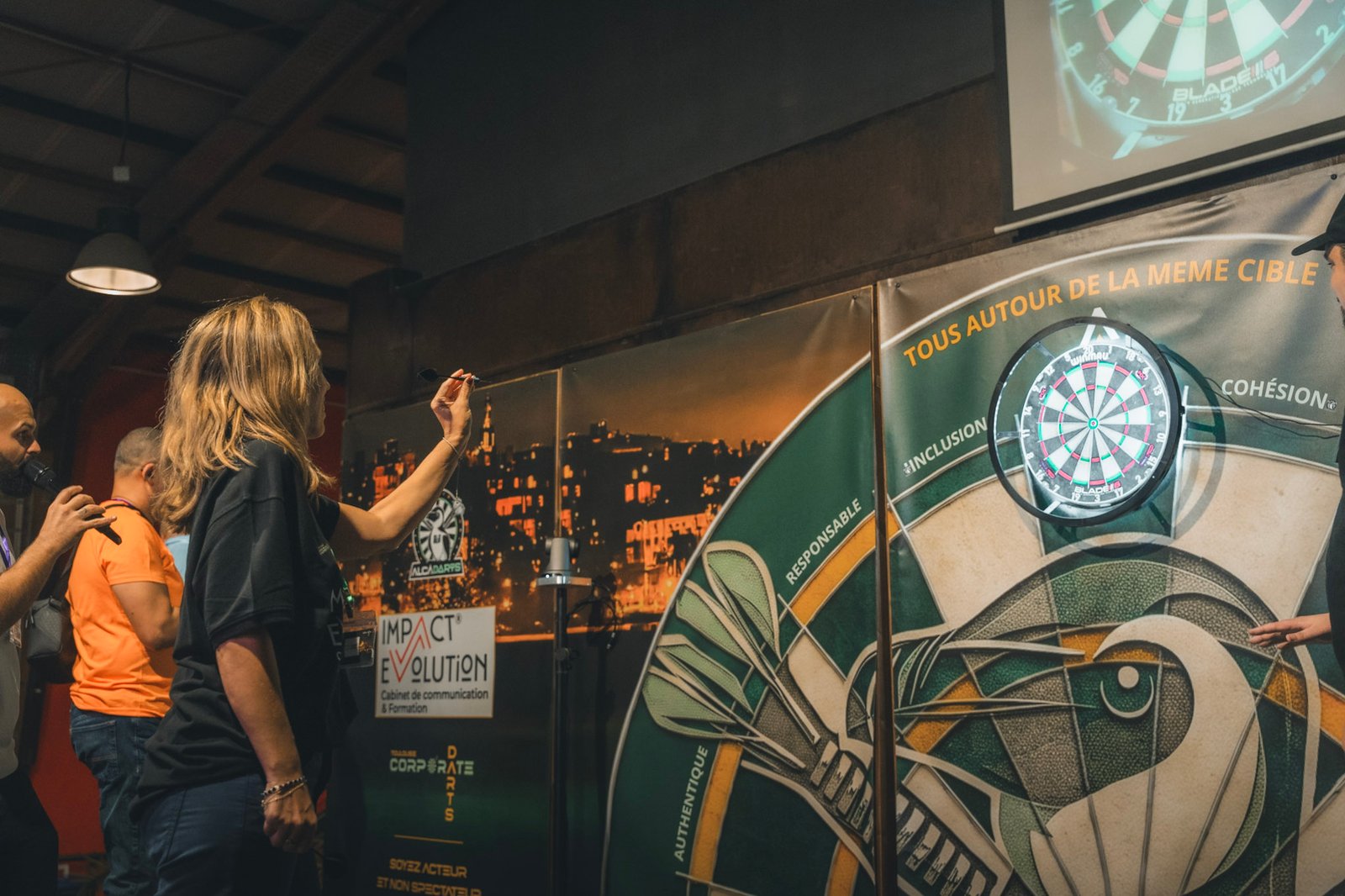 Fête entre amis avec animation fléchettes ALCA DARTS à Toulouse